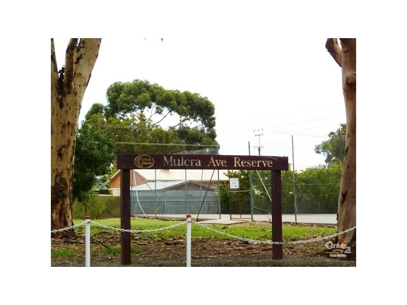 82 Tiparra Avenue, Park Holme SA 5043