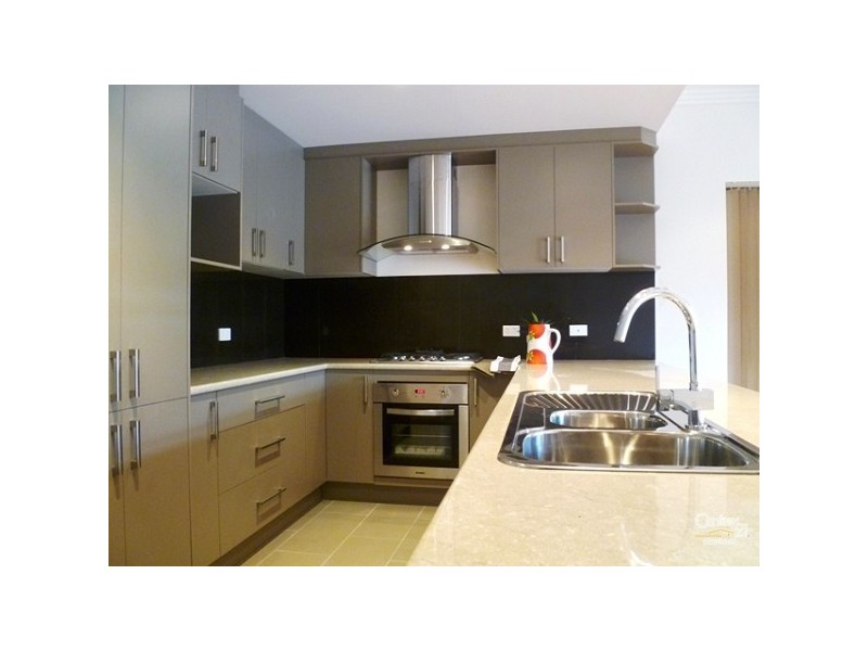 82 Tiparra Avenue, Park Holme SA 5043