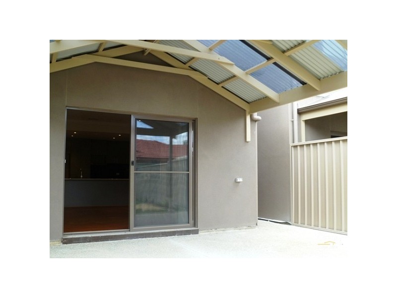 82 Tiparra Avenue, Park Holme SA 5043