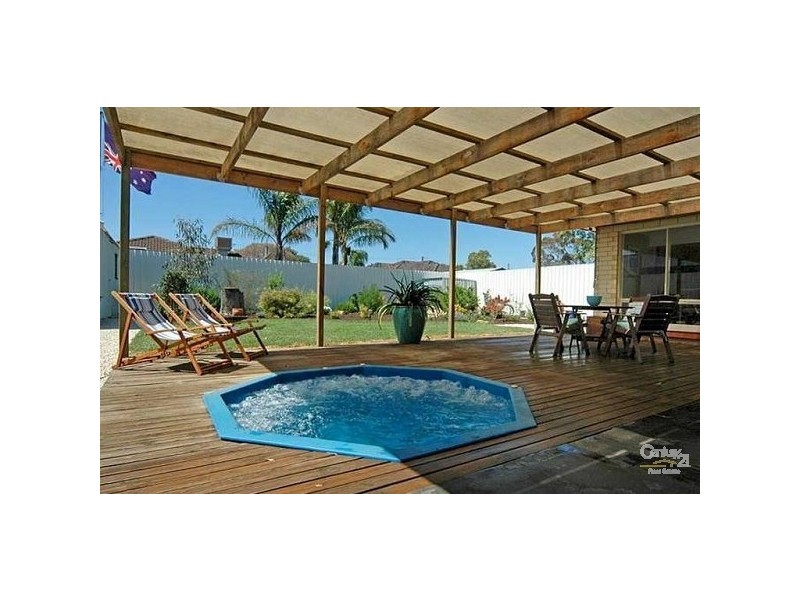 1 Catherine Avenue, Flinders Park SA 5025