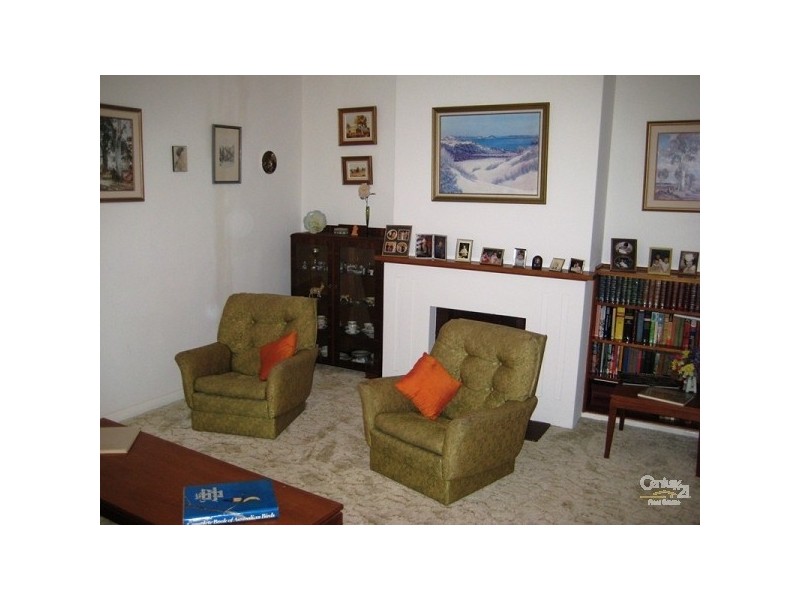 14 Holme Avenue, Lower Mitcham SA 5062