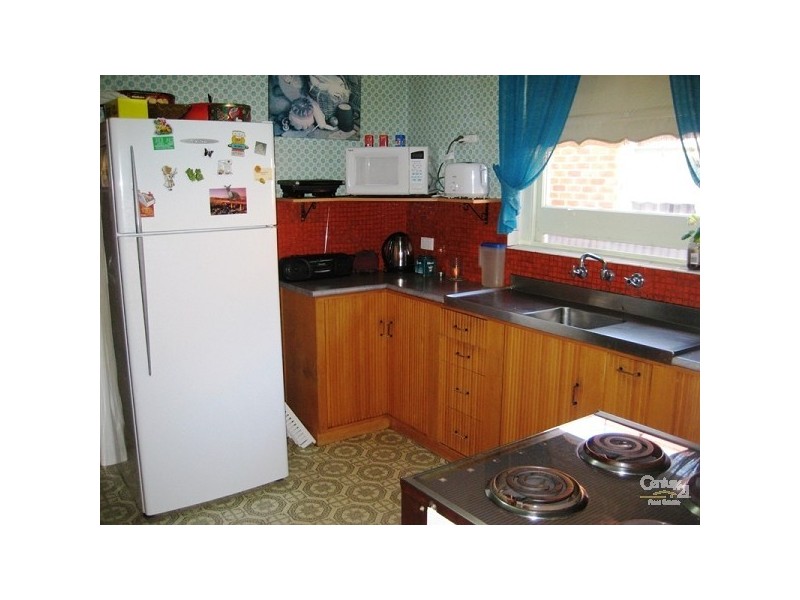 14 Holme Avenue, Lower Mitcham SA 5062