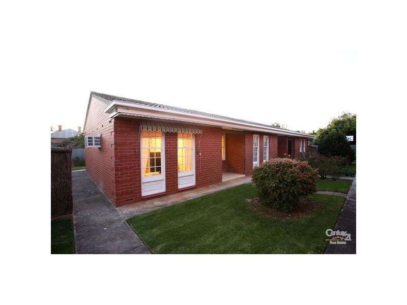 9/11 East Parade, Kingswood SA 5062