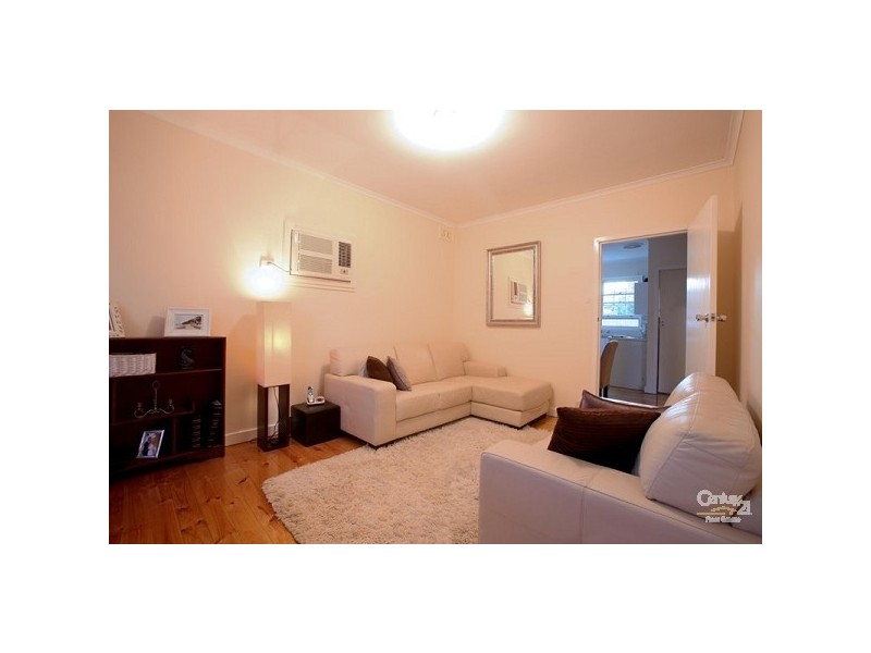 9/11 East Parade, Kingswood SA 5062