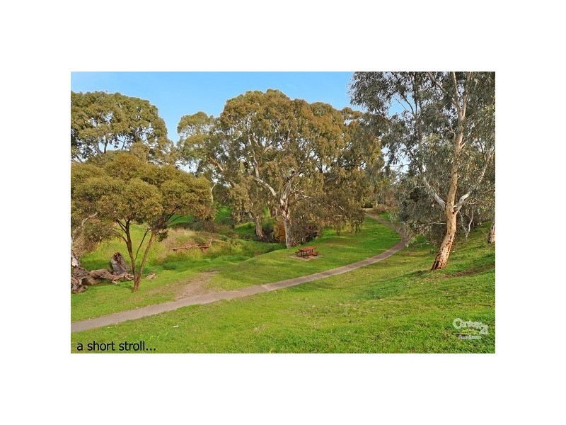 68 Kings Hill Court, Onkaparinga Hills SA 5163