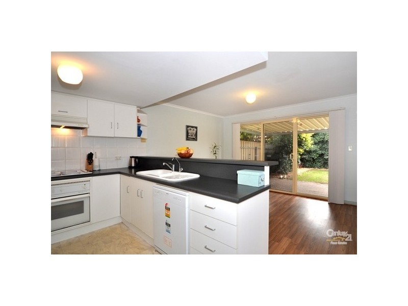 4 St Michaels Circuit, Oakden SA 5086