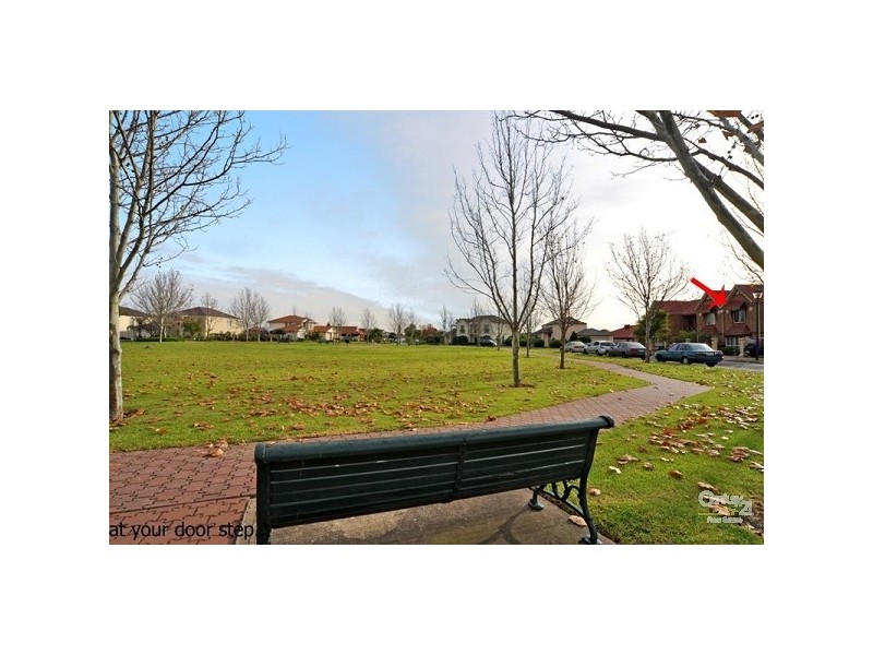 4 St Michaels Circuit, Oakden SA 5086