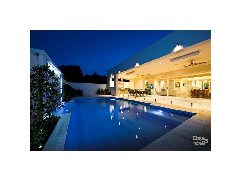 1 Highfield Avenue, St Georges SA 5064