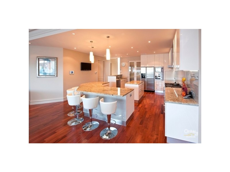 1 Highfield Avenue, St Georges SA 5064