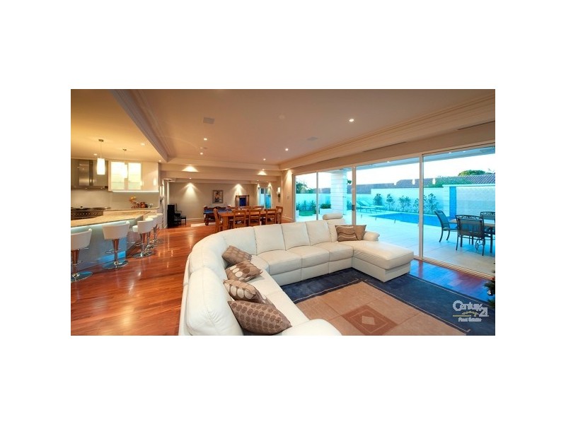 1 Highfield Avenue, St Georges SA 5064