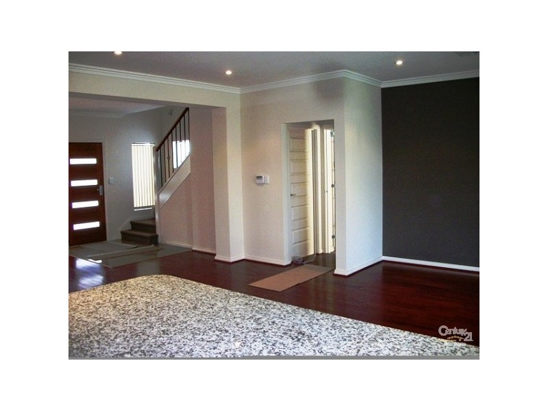 310 Oaklands Road, Park Holme SA 5043