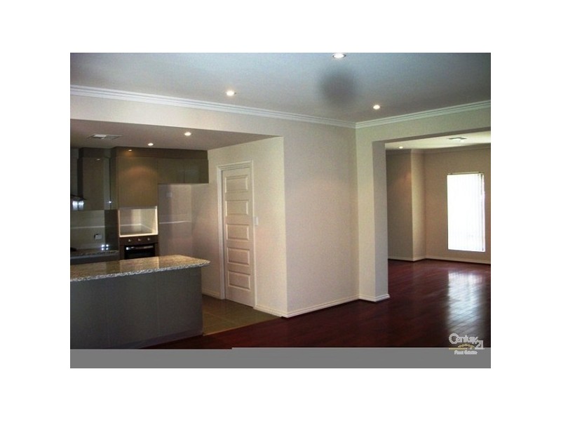 310 Oaklands Road, Park Holme SA 5043