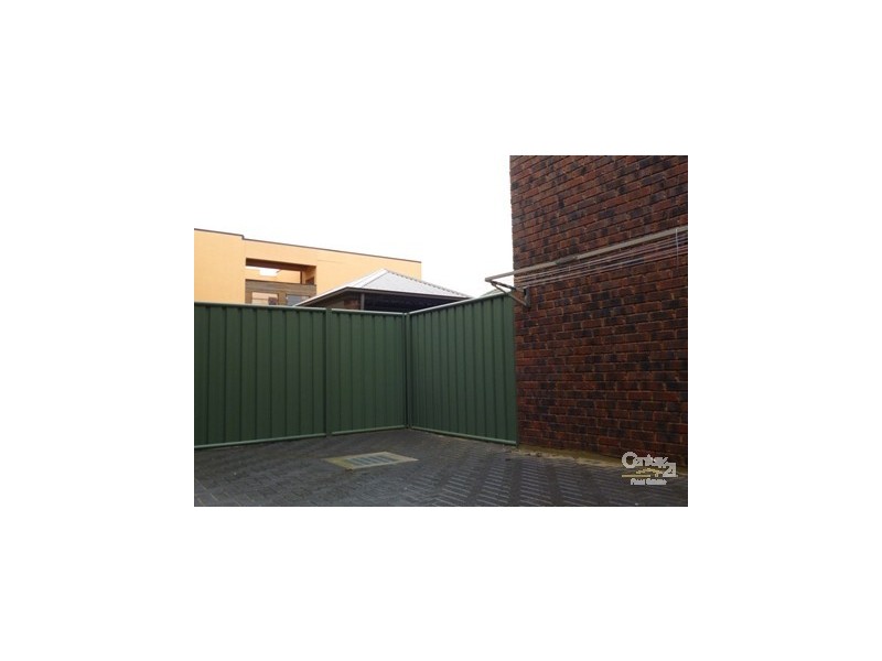 1 Franklin Avenue, Mawson Lakes SA 5095