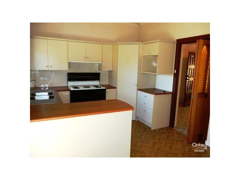 18 Myrtle Avenue, Myrtle Bank SA 5064