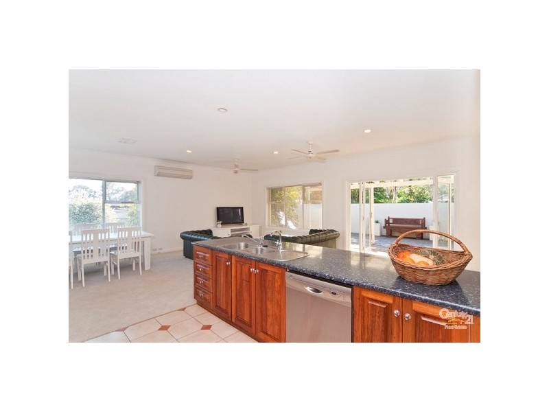 9 Brook Street, Torrens Park SA 5062