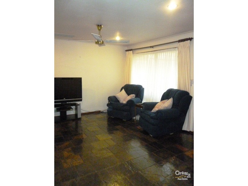 6 Elmgrove Street, Aberfoyle Park SA 5159