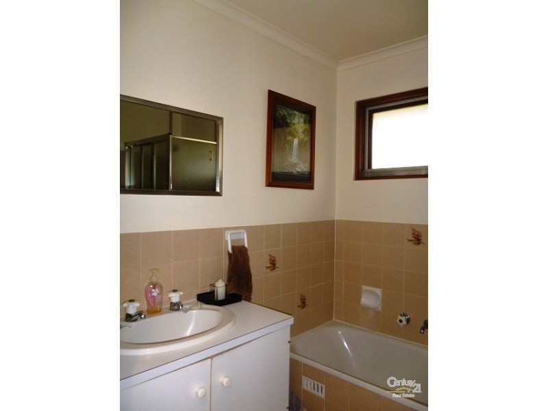 6 Elmgrove Street, Aberfoyle Park SA 5159