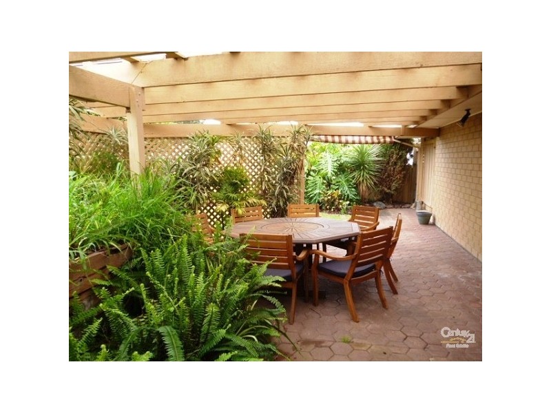6 Elmgrove Street, Aberfoyle Park SA 5159