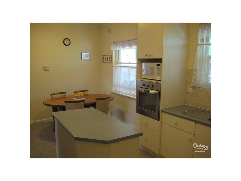 7 Torrens Street, Mitcham SA 5062