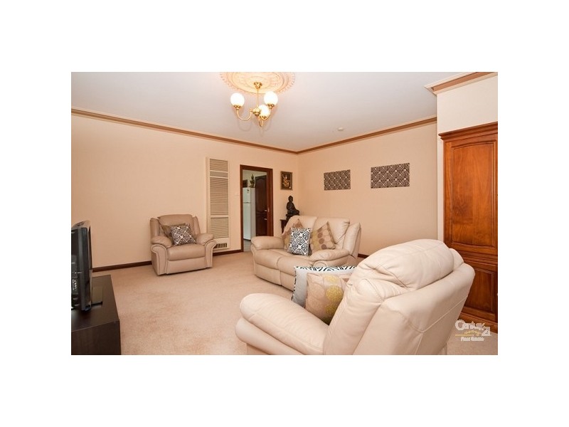4 Heyne Place, Beulah Park SA 5067