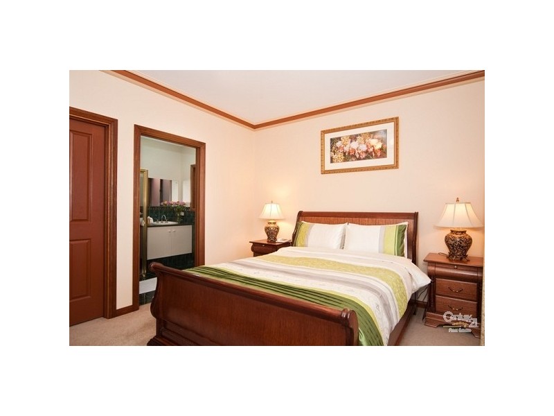 4 Heyne Place, Beulah Park SA 5067