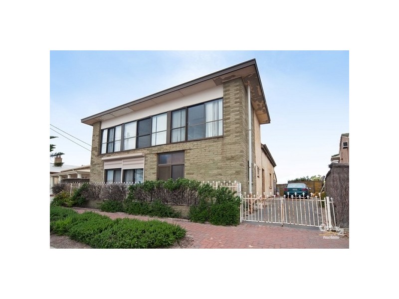 470 Seaview Road, Henley Beach SA 5022