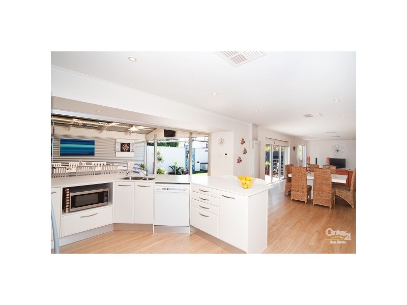 4 Ivanhoe Avenue, Hove SA 5048