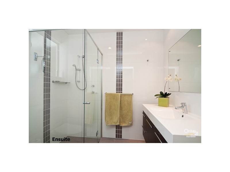 4 Ivanhoe Avenue, Hove SA 5048