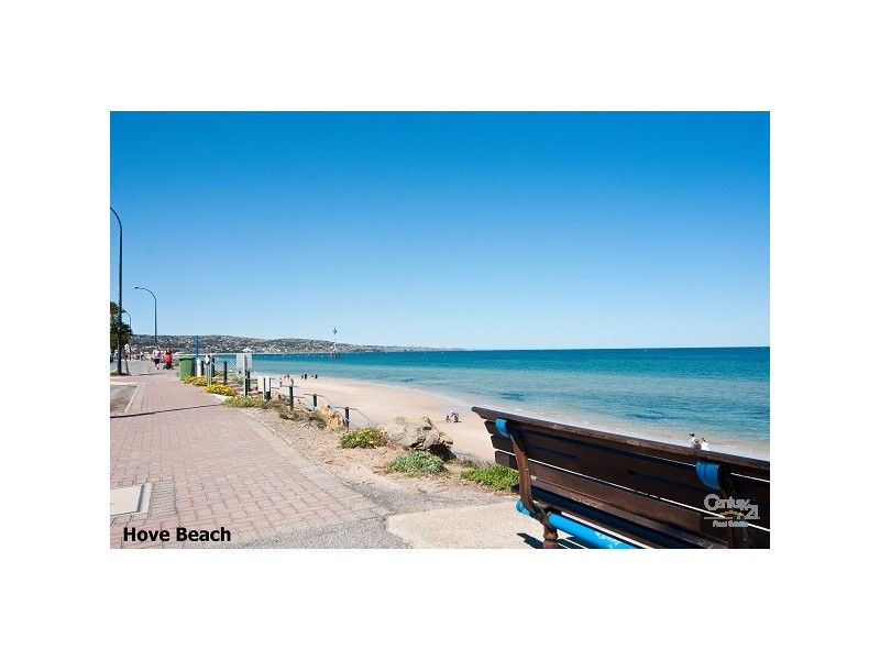 4 Ivanhoe Avenue, Hove SA 5048