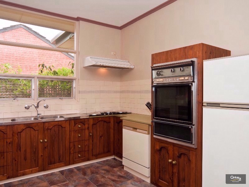 16 Matthew Street, Bedford Park SA 5042