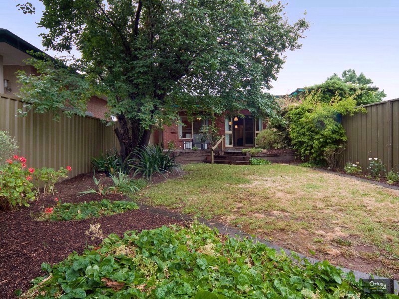 30 East Avenue, Black Forest SA 5035