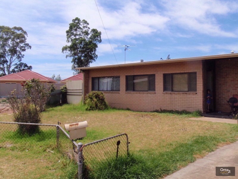 45 Dudley Crescent, Mansfield Park SA 5012