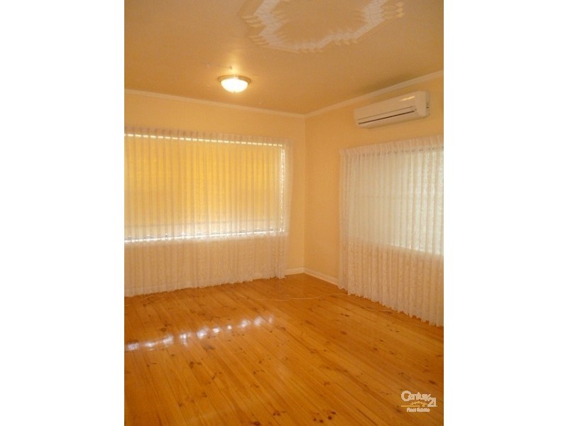 2 Cumberland Avenue, Cumberland Park SA 5041