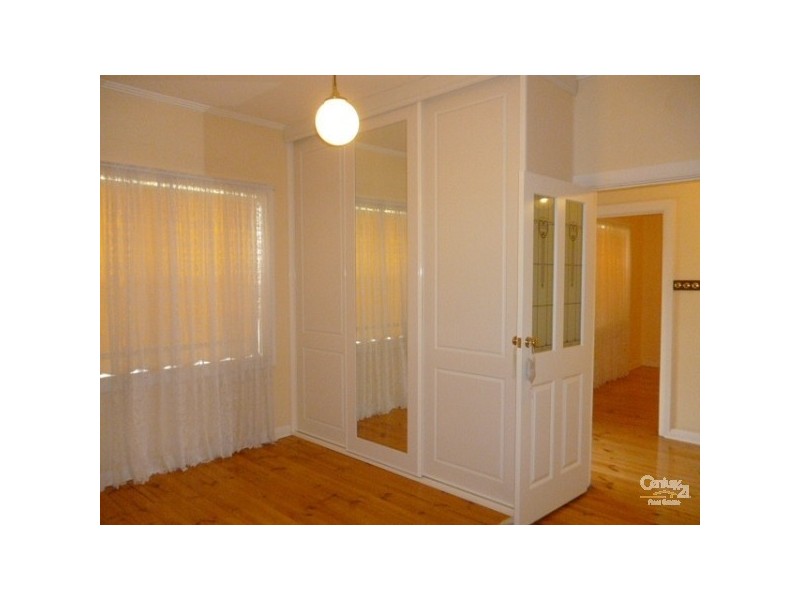 2 Cumberland Avenue, Cumberland Park SA 5041