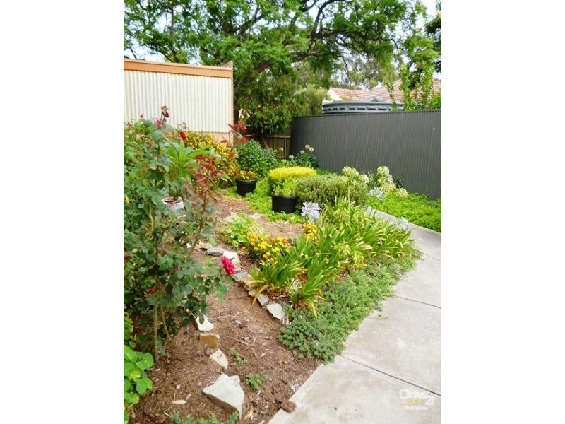 2/7 Hale Street, Everard Park SA 5035