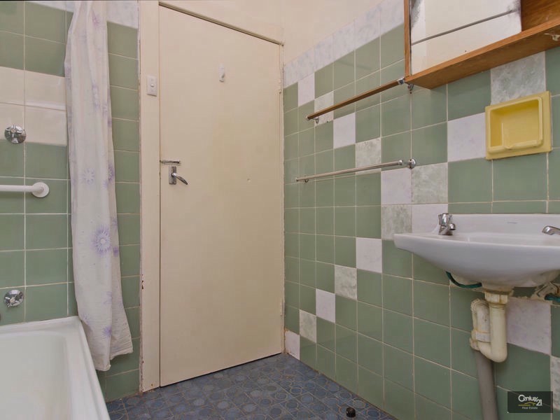 24 Tarragon Street, Mile End SA 5031