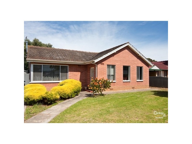 4 Sampson Road, Mitchell Park SA 5043
