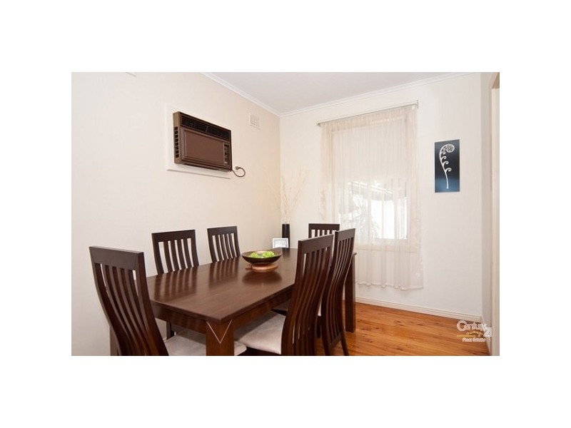 4 Sampson Road, Mitchell Park SA 5043