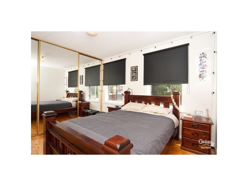 4 Sampson Road, Mitchell Park SA 5043