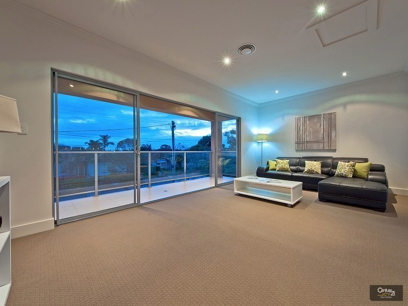 7 Hazelmere Road, Glengowrie SA 5044