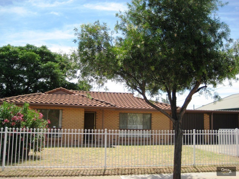 41 Sixth Avenue, Ascot Park SA 5043