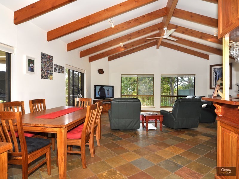 15 Bishop Street, Skye SA 5072
