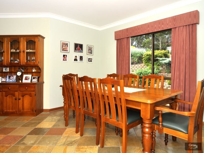 15 Bishop Street, Skye SA 5072