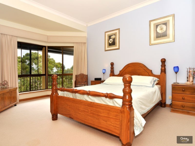 15 Bishop Street, Skye SA 5072