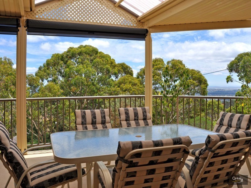 15 Bishop Street, Skye SA 5072