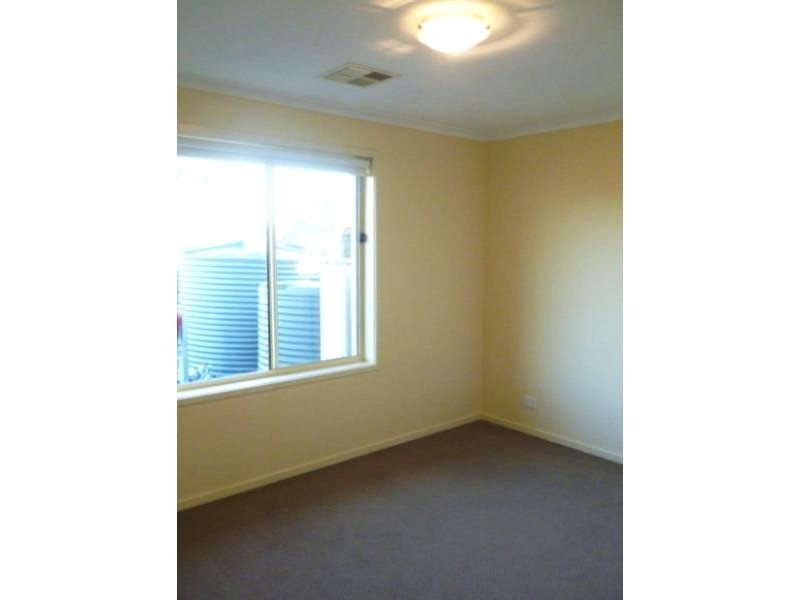 11 Bradford Street, Mount Barker SA 5251