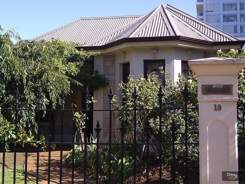 19 Hauteville Terrace, Eastwood SA 5063