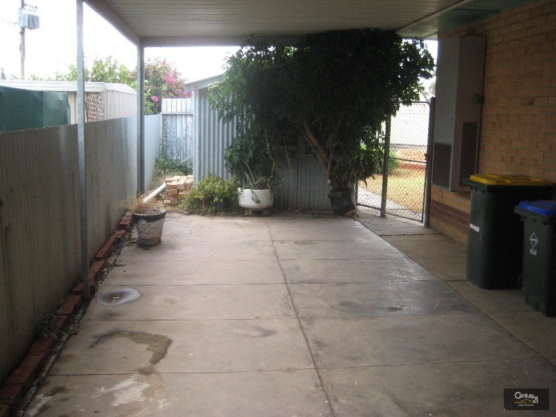 23 Royal Terrace, Royal Park SA 5014