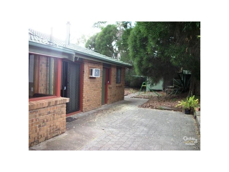 11 Iona Road, Aberfoyle Park SA 5159