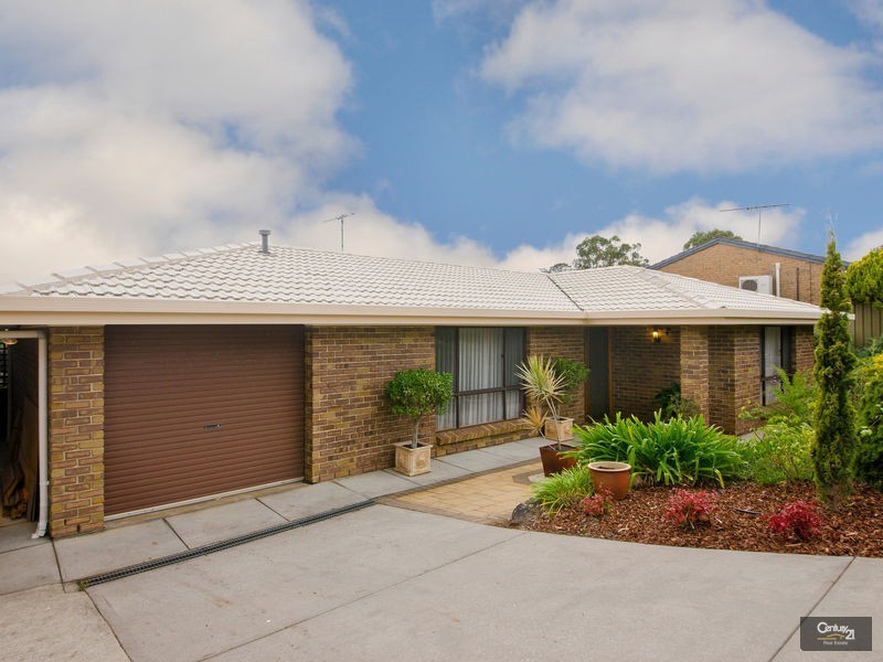 83 Monaco Circuit, Aberfoyle Park SA 5159